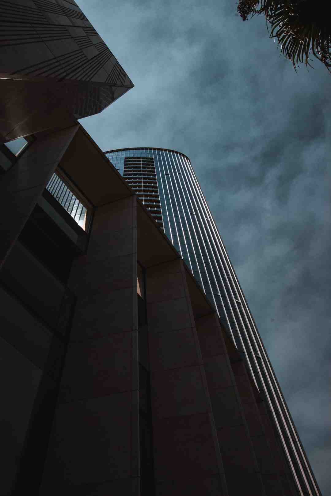 Quel âge a Tsitsipas ?