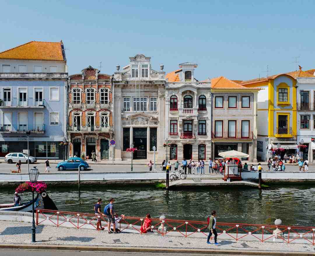 Qui est qualifié d'office pour la Coupe du monde ?