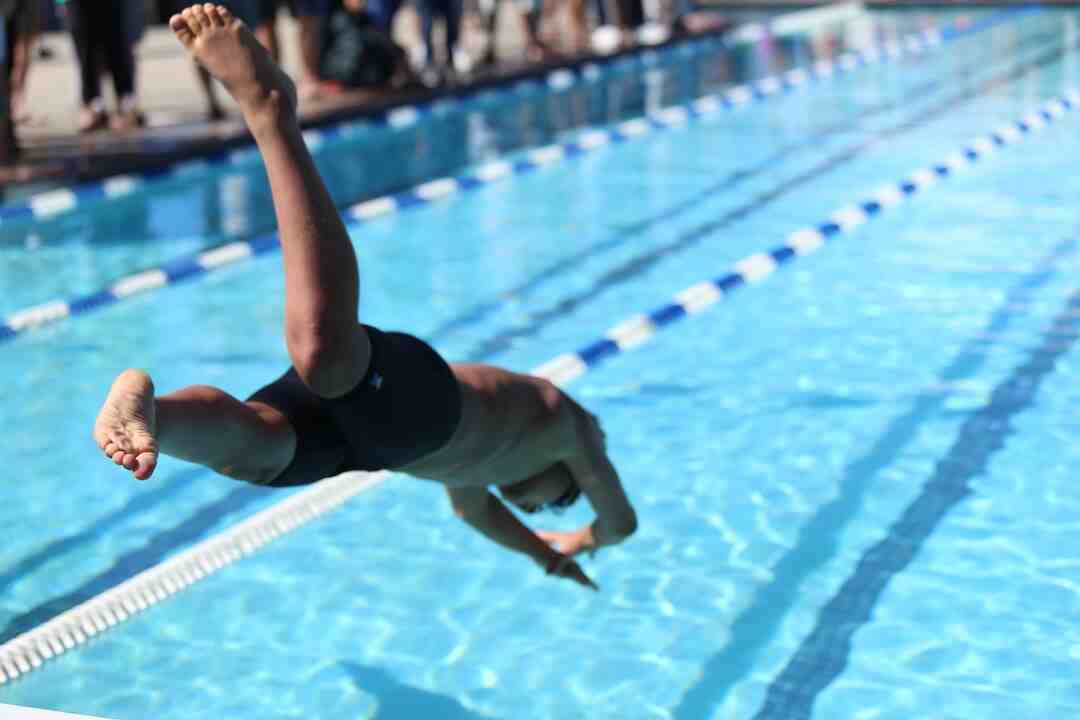 Comment on appelle une personne qui fait de la natation ?