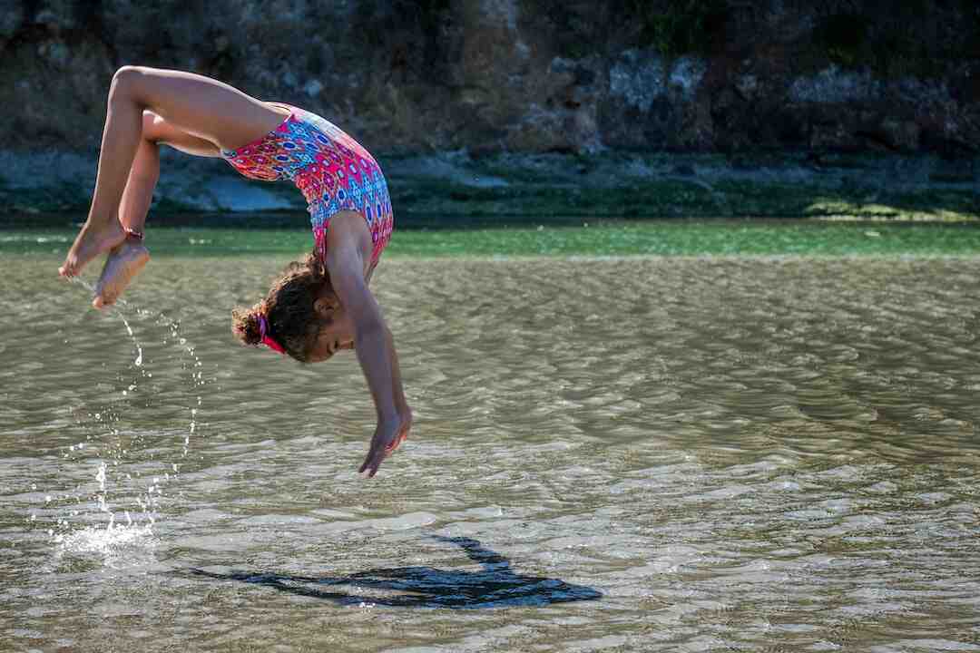 Quelle hauteur ouvrir parachute ?